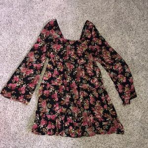 Floral long sleeve dress